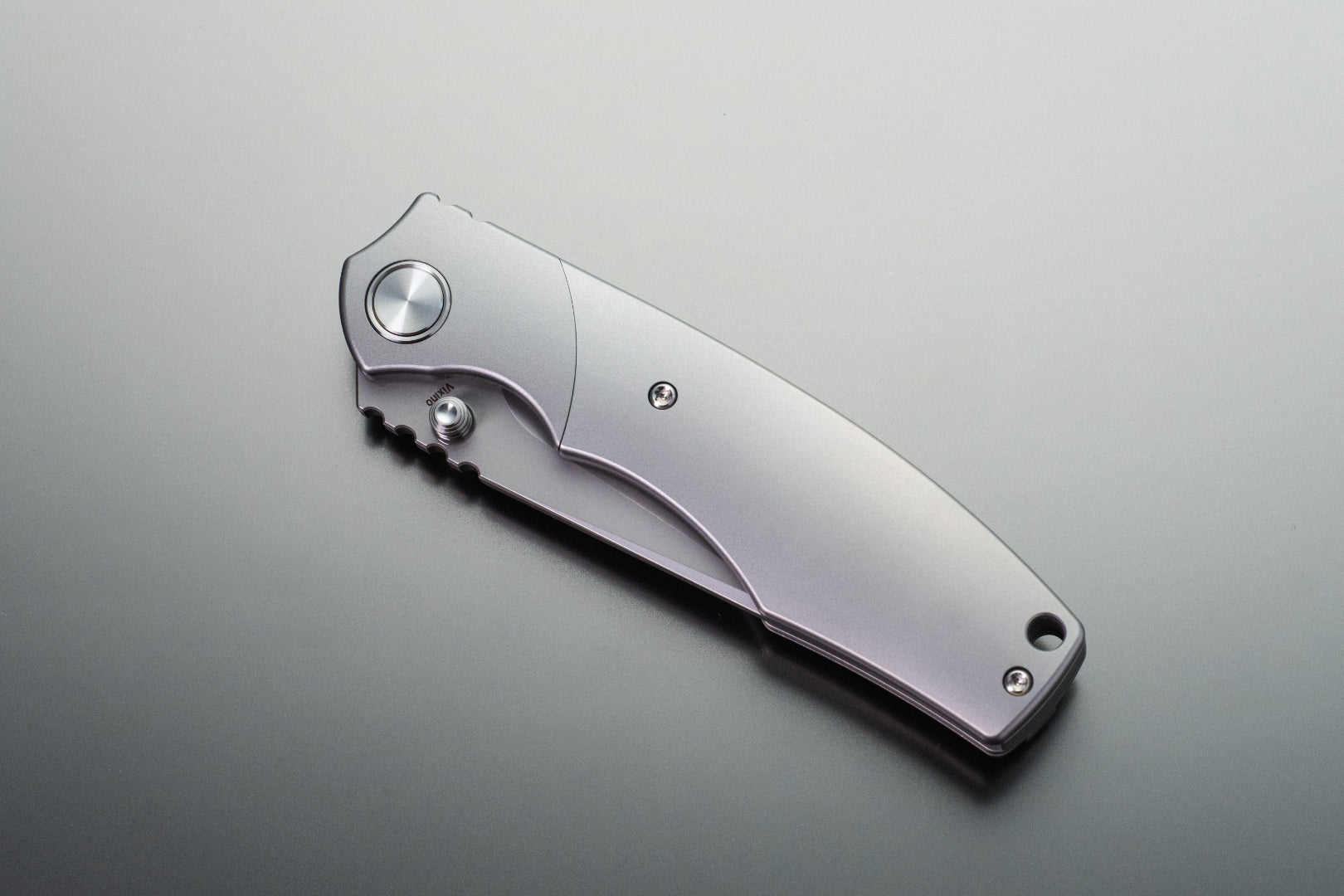 Vixino x Caveman Bronto - Pocket Knife - M390 - Gray Titanium - X901-T